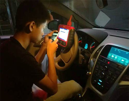 朝阳配汽车钥匙